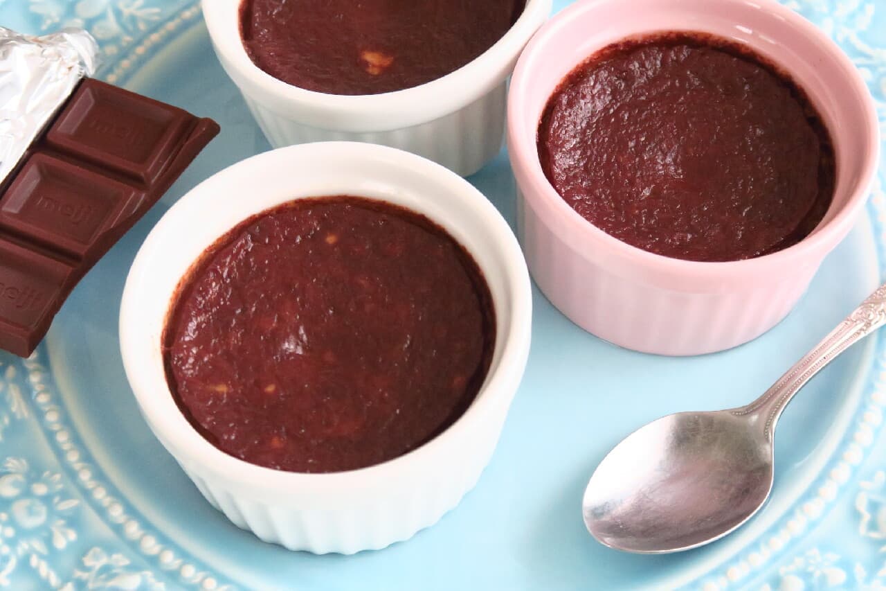 Modest sweetness ♪ Rich chocolate pudding recipe --100 Easy with a cocotte and frying pan