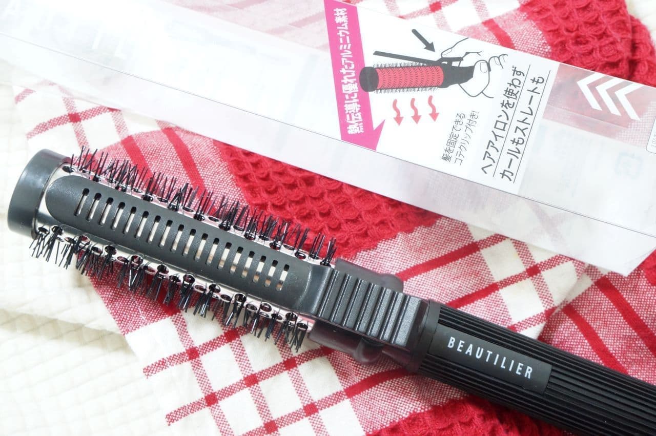 Daiso "Clip Heat Conductive Hairbrush"
