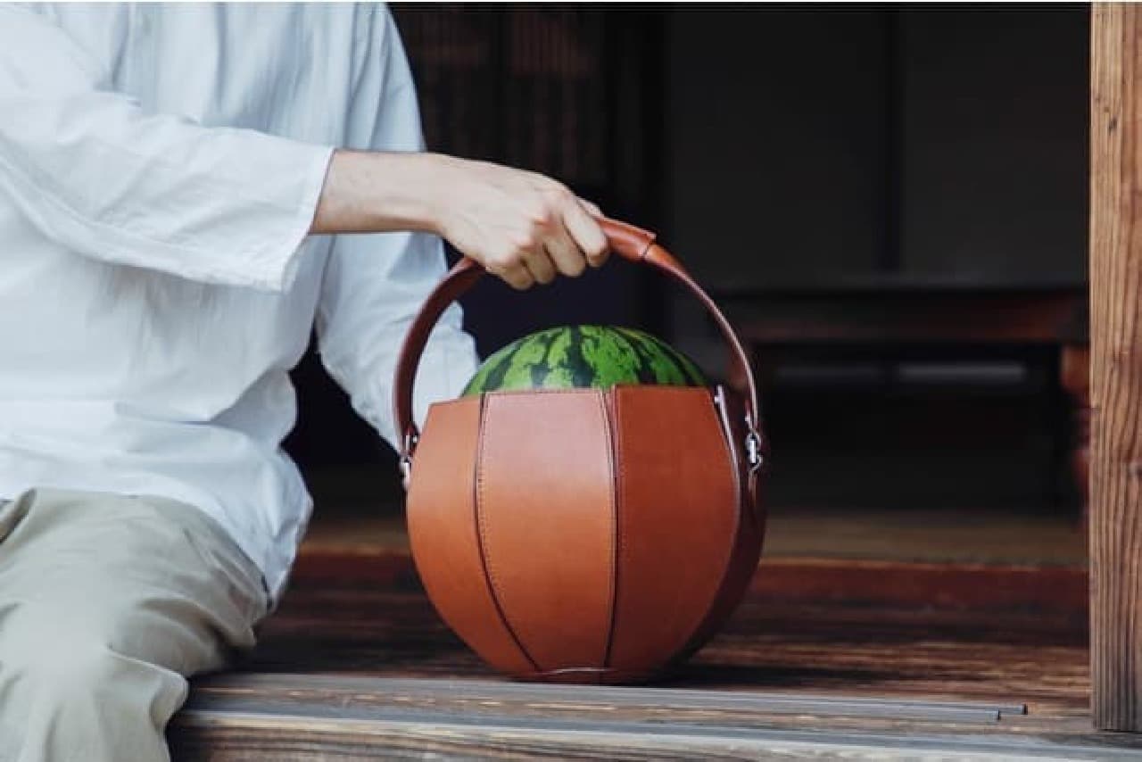 Popular on SNS ♪ Tsuchiya bag "watermelon bag" released --Large watermelon is completely wrapped