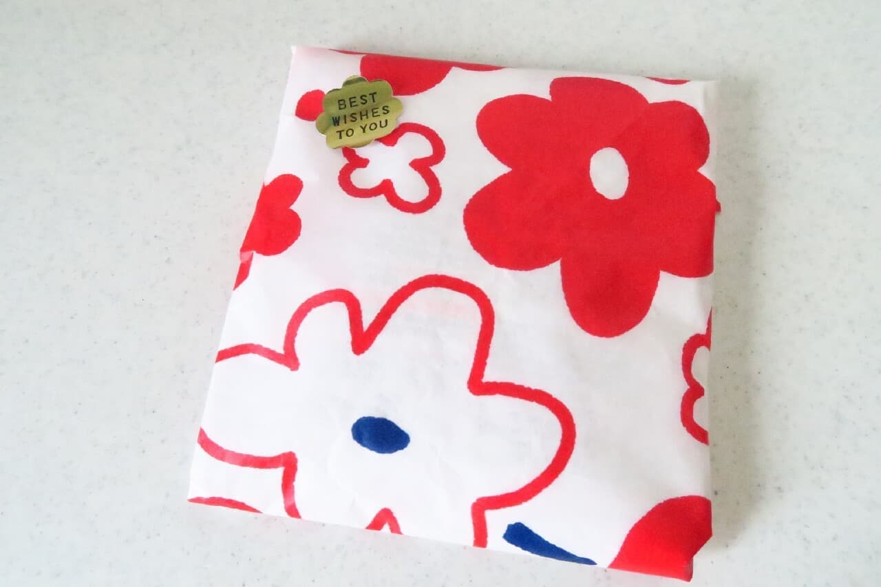 [Celia] A lot of cute cooking sheets! Scandinavian flower pattern, chic French pattern, etc.