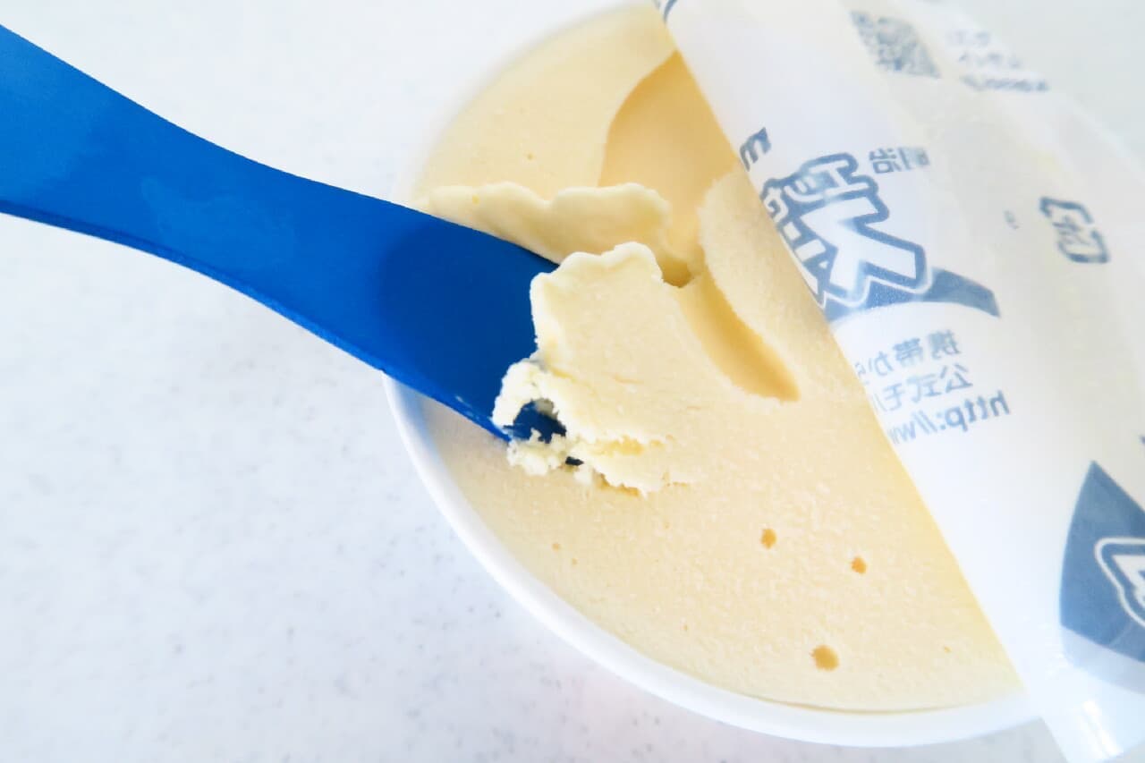 100均「アルミアイスクリームスプーン」がカラフル！固いアイスを食べやすい便利アイテム
