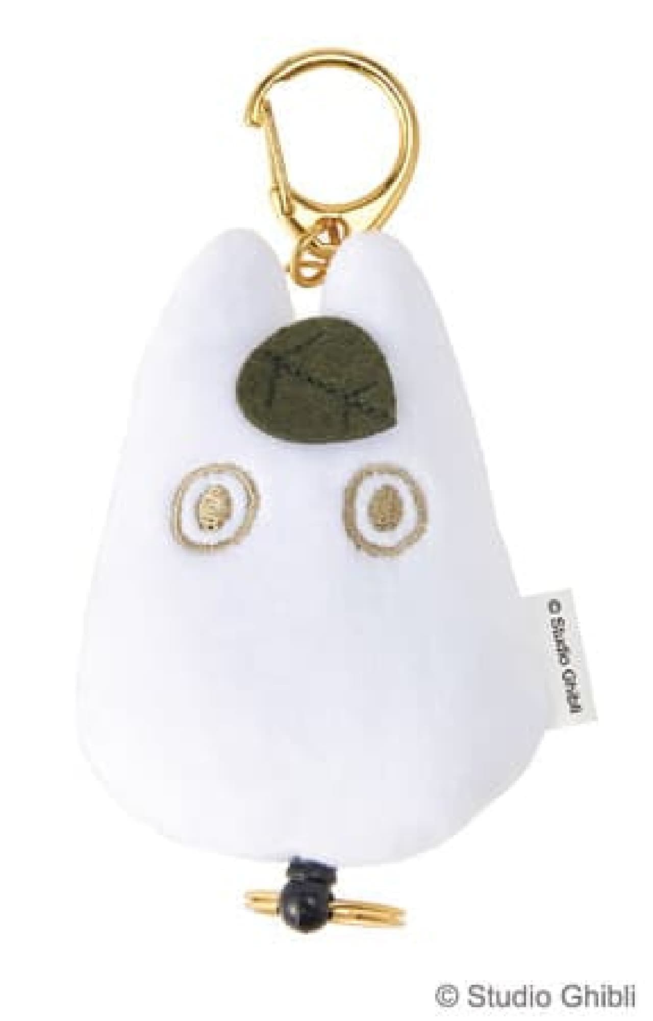 "My Neighbor Totoro Goods 2nd" at the post office --Large Totoro Mokomoko Tote, Small Totoro Outing Reel Mascot, etc.