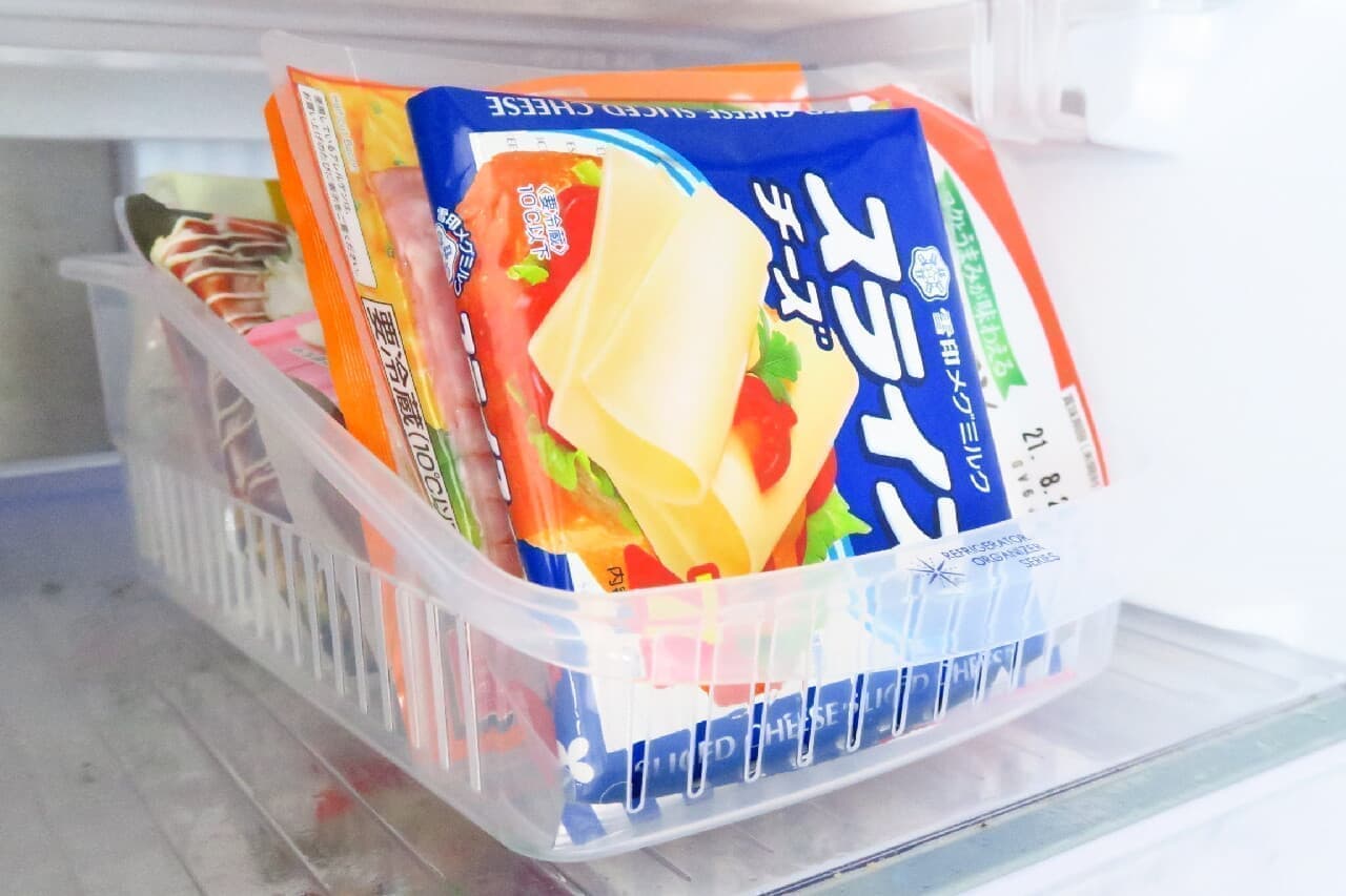 100 level freezer stands, can racks, etc. --Three convenient items for organizing refrigerators