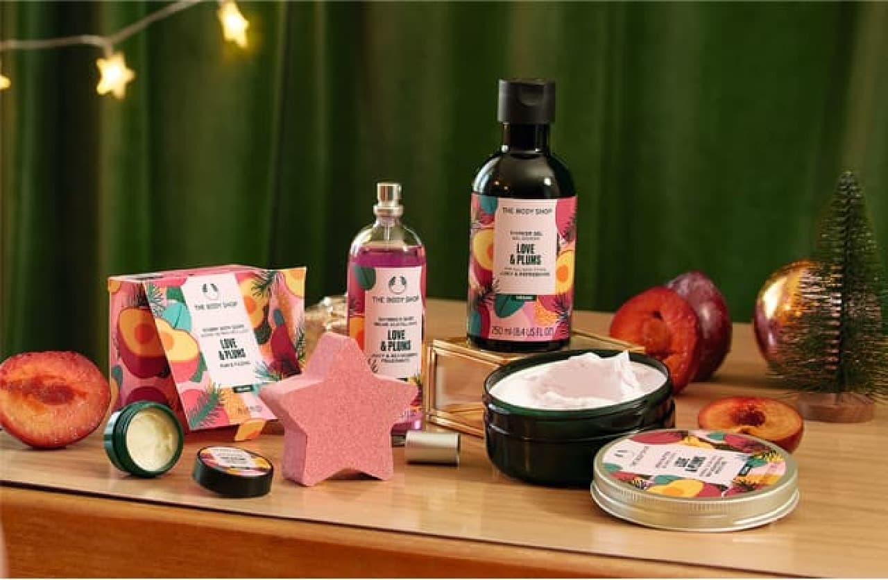 The Body Shop Christmas Collection "Love & Plum"