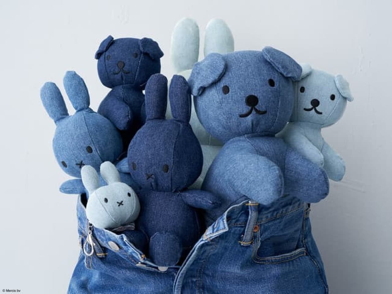 Miffy's plush toy "BON TON TOYS Denim Collection" new work --Denim fabric that is easy to give as a gift