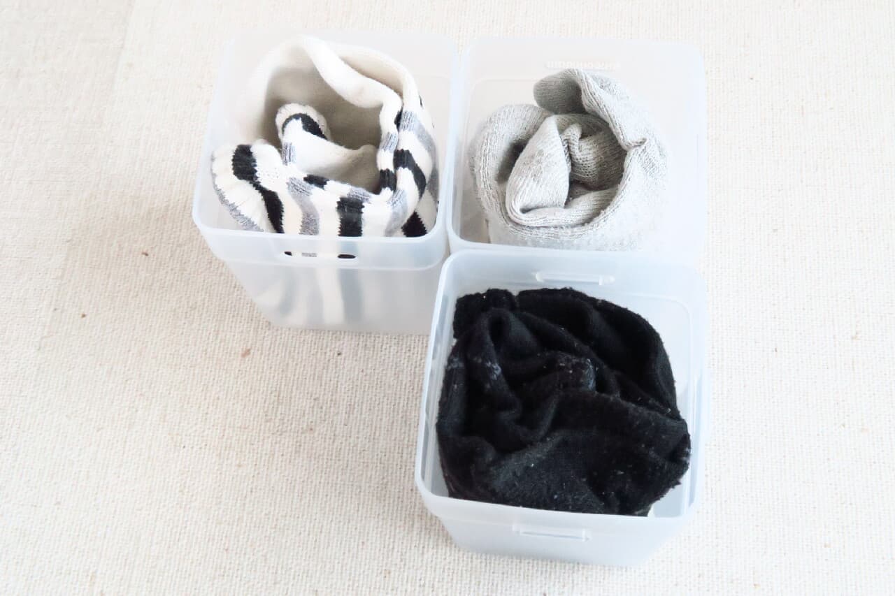 Hundred yen store "Shoes organizing cup" review --Clean drawer ♪ For storing socks, tights and accessories