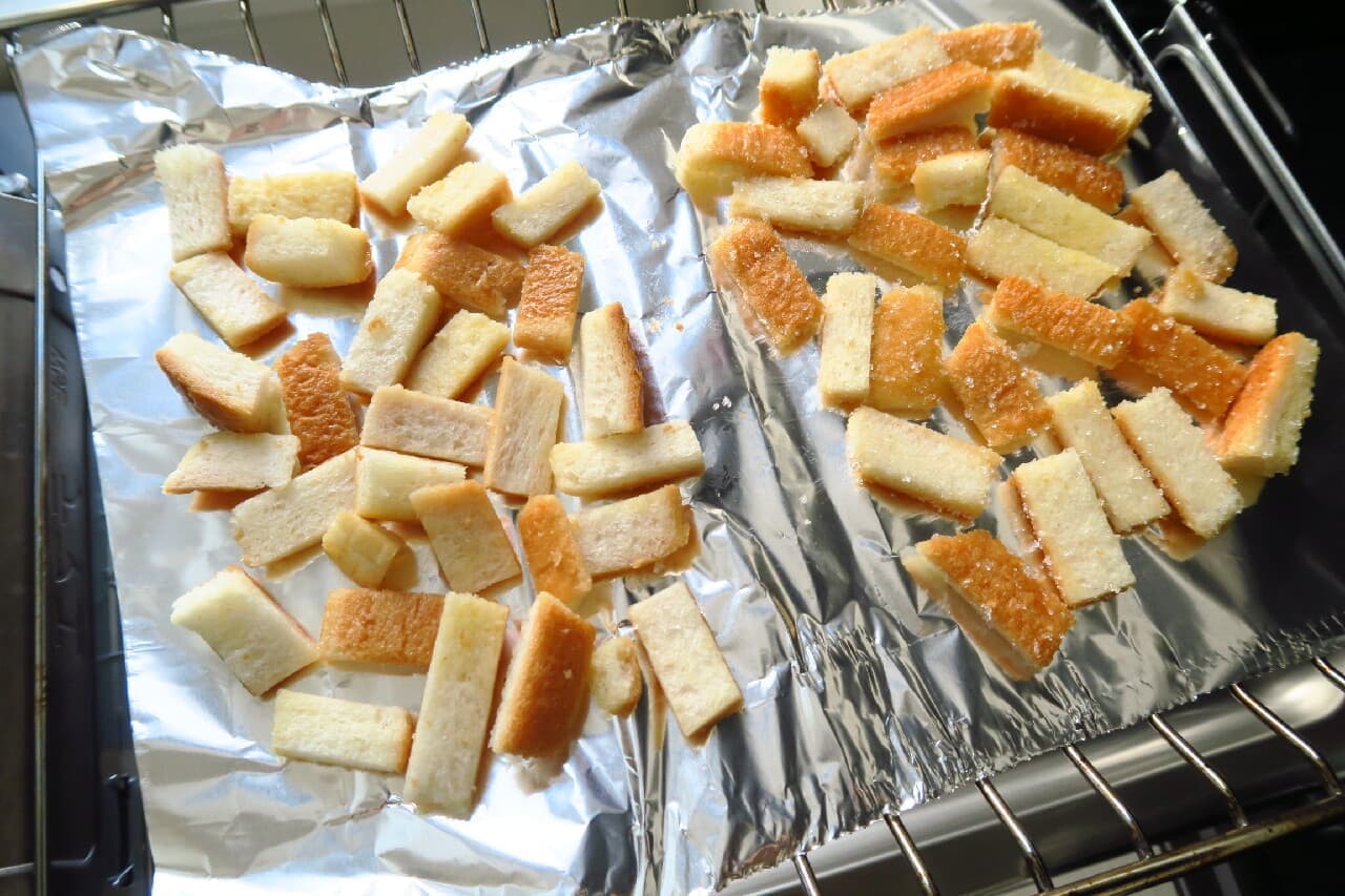 Bread Ear Rusk Recipe --Easy with grilled fish! Crouton for soup & cinnamon sugar for snacks at once