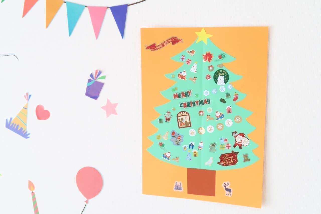 With 100 uniform stickers and color drawing paper! Handmade Christmas tree to enjoy with children --Easy to cut and paste ♪ Does not take up space