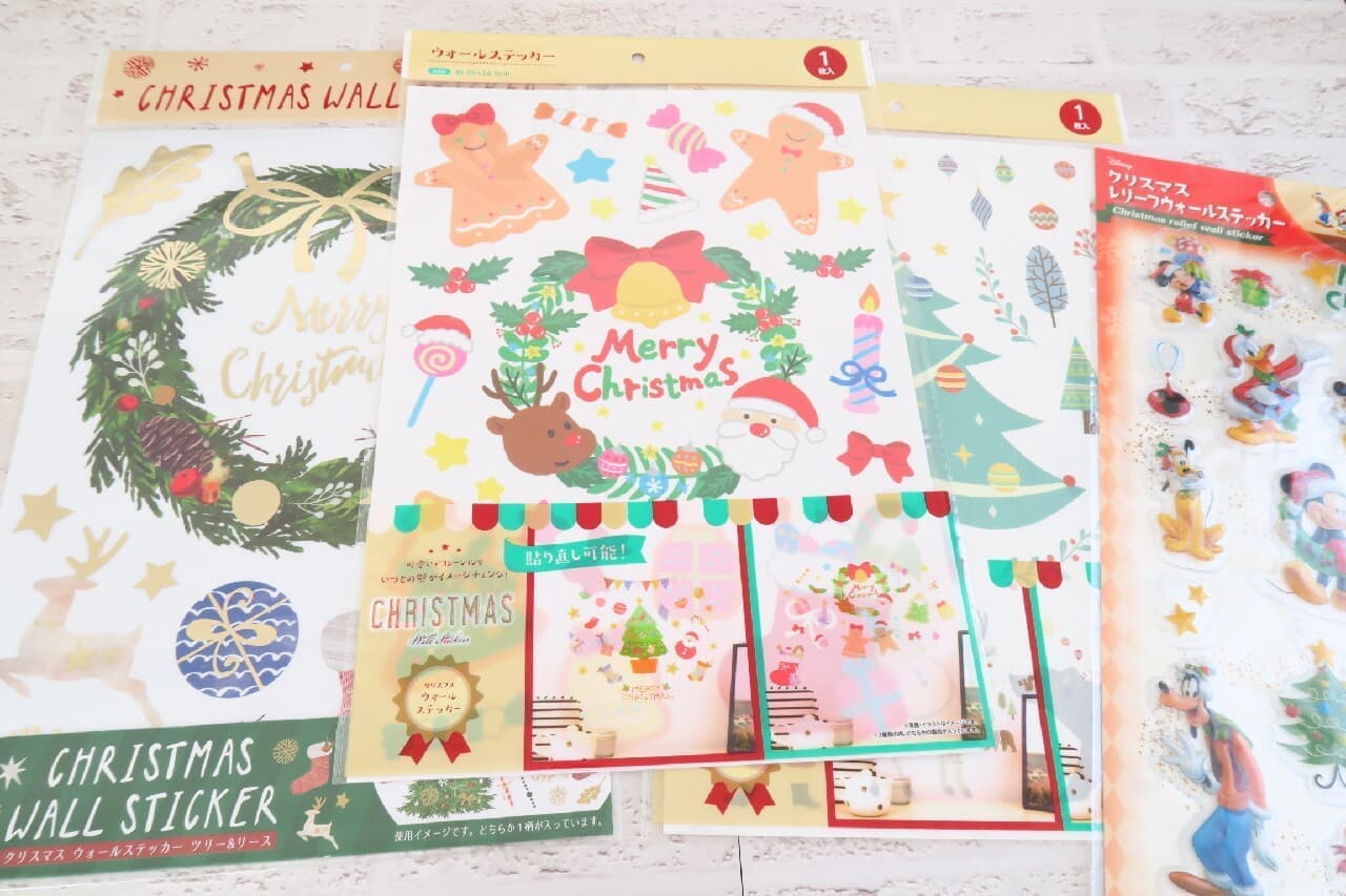 [Hundred yen store] Easy decoration with Christmas wall stickers --Abundant designs such as tree wreaths! Disney pattern too
