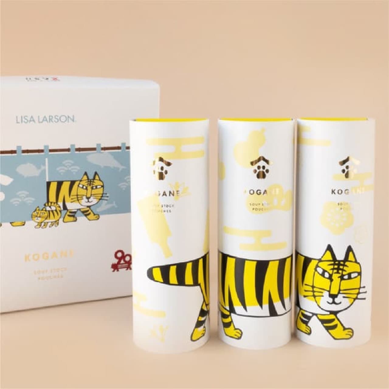 Lisa Larson "Tiger Pattern Mikey" New Year's Gift --Collaboration with "Chikiri Shimizu Shoten", a long-established store of dried bonito and dashi stock! Also with a towel