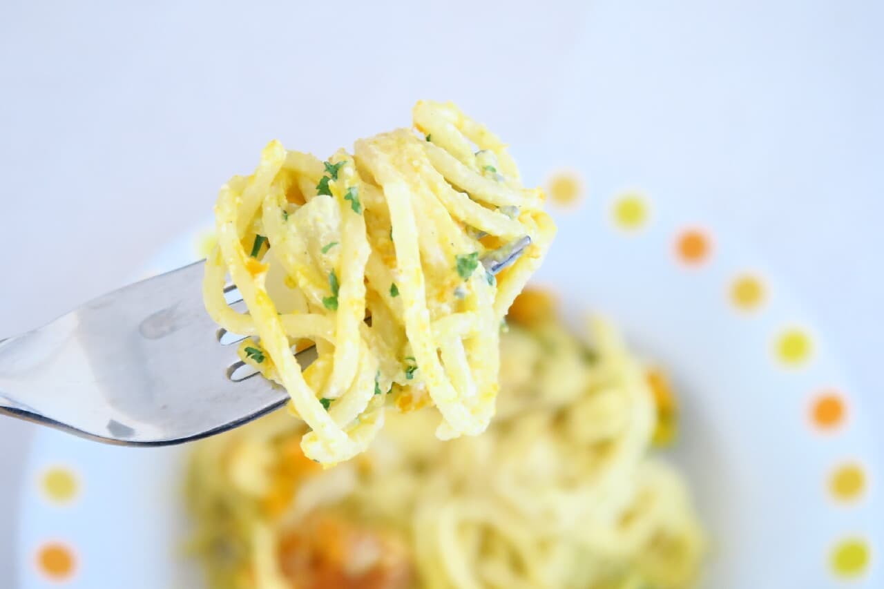 Easy with just one pot! Pumpkin milk pasta --rich creamy taste stewed in milk [milk consumption recipe]