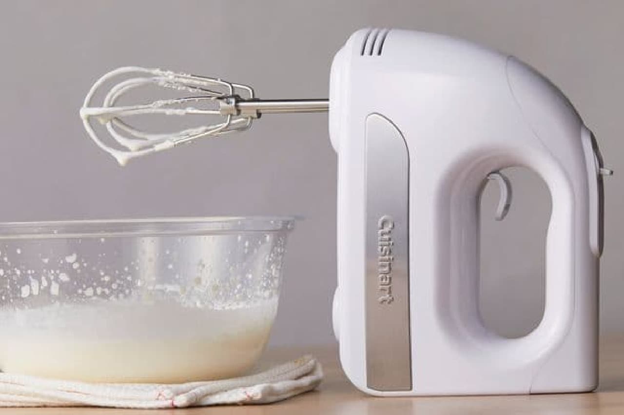 Cuisinart "Smart Power 3 Speed Hand Mixer (HM-030WJ)" Smooth whipping in 3 stages! Operation noise is reduced