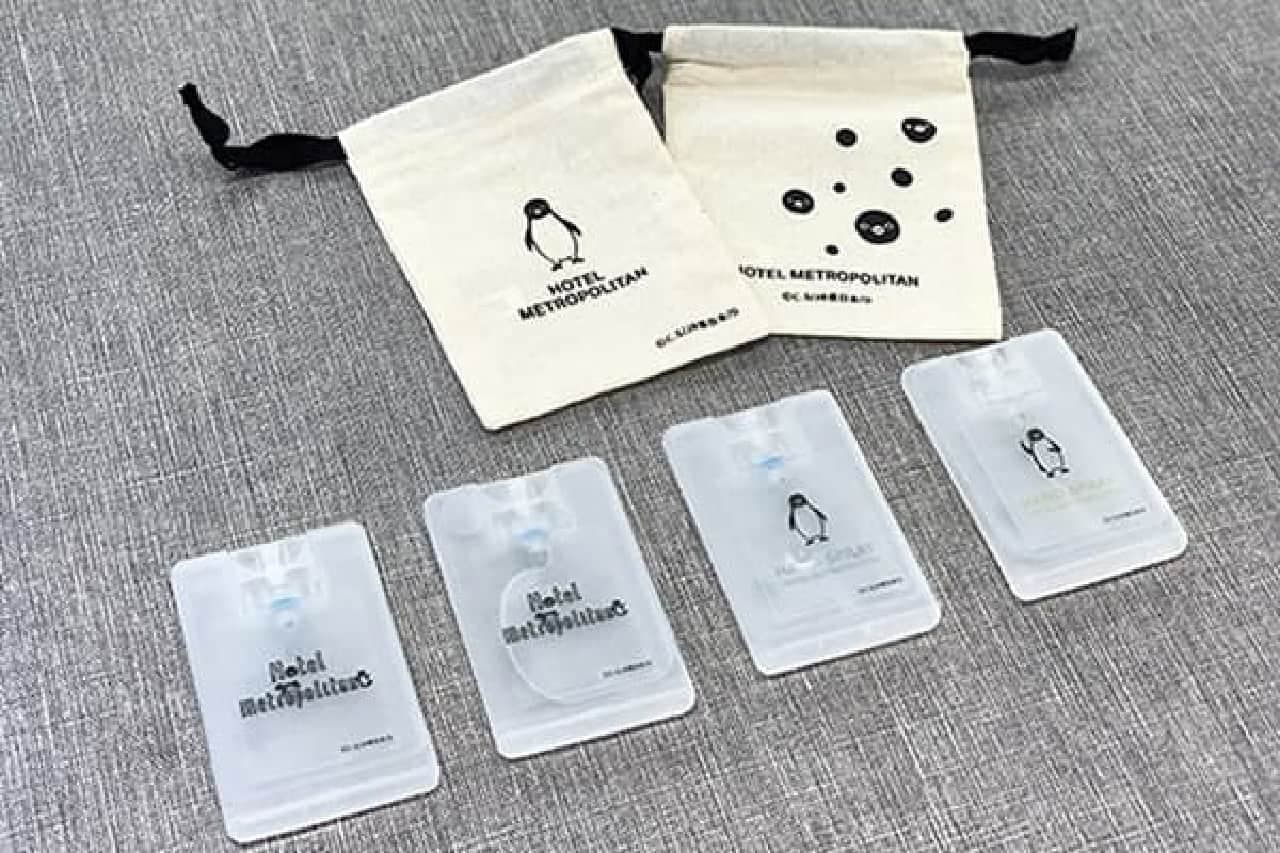 "Suica's Penguin Hand Moisture Mist" Cotton Drawstring Set --To Hotel Metropolitan JREMALL