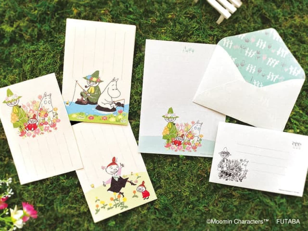 Moomin Seasonal Iyo Washi Goods Spring" at post offices -- Moomin pattern postcards and letter sets to enjoy spring