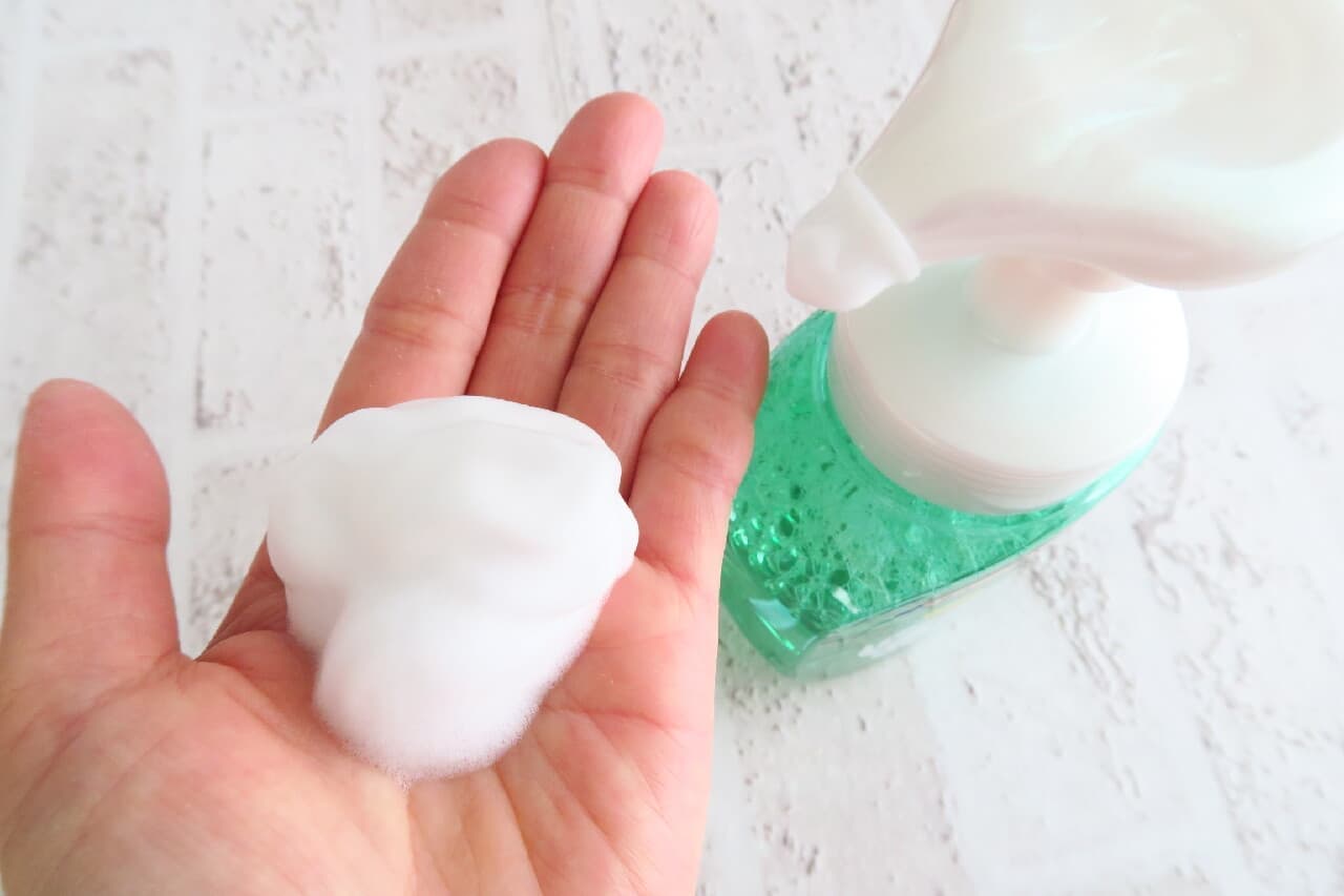 "Biore The Hand Foam Hand Soap Botanical Herb Fragrance" Hand wash with soft cream foam! Chiffon Rose Shine Citrus