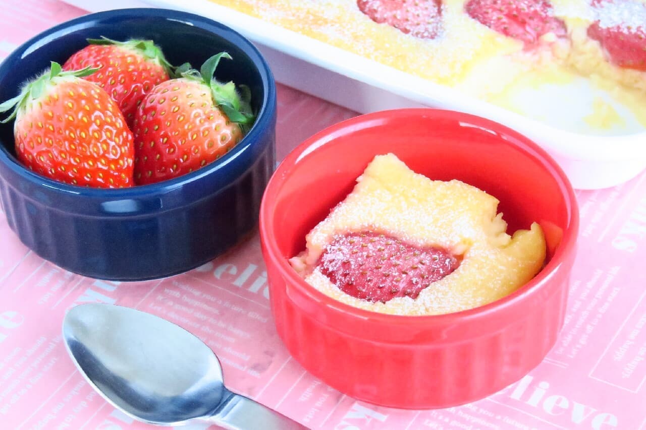 Strawberry Sandwich, Strawberry Clafoutis, Strawberry Scoop Cake --Three Simple Recipes for Strawberry Sweets