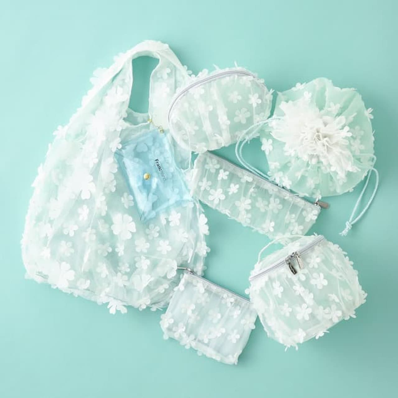 Francfranc's New Spring "Tulle" Series -- Drawstring Pouch, Vanity Pouch, etc. Feminine in Mint and Pink