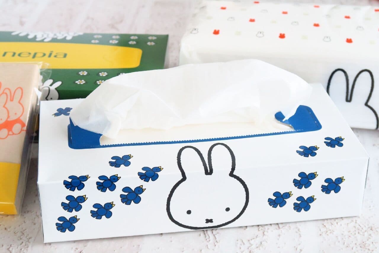 Daiso Miffy Pattern Paper Towel & Paper Napkin --Nepia Tish 200 Miffy also pay attention!