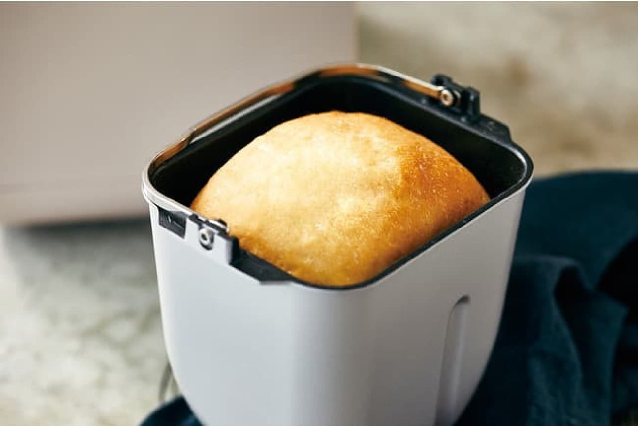 RECOLTO Compact Bakery Launched -- Bread Baking with Less Uneven Baking! Includes an easy-to-follow guide for beginners