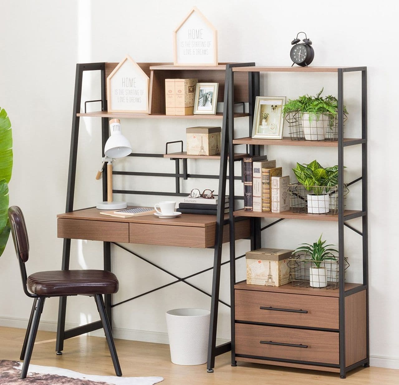 Nitori "Desk + shelf + additional drawer"