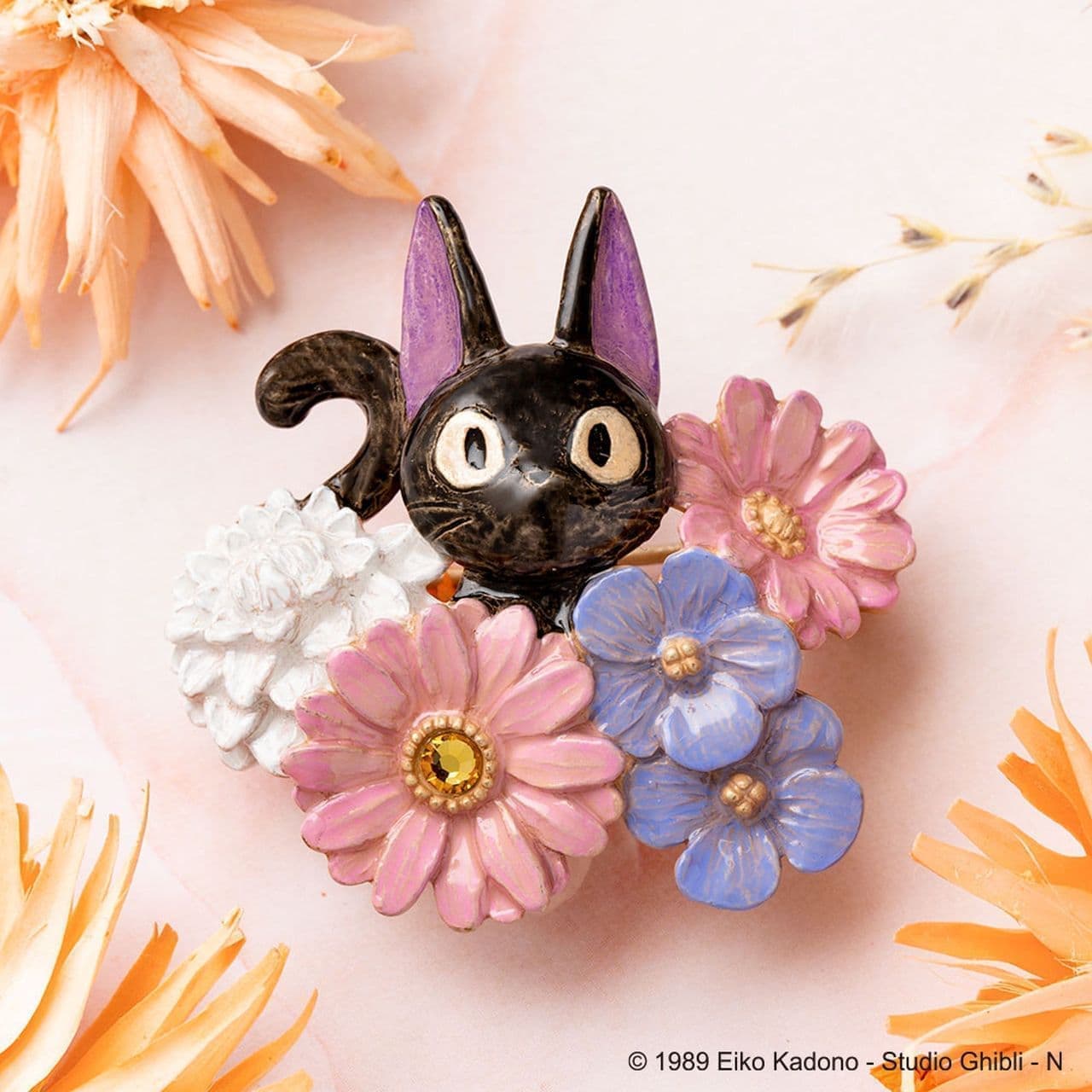 Donguri Closet Limited: Witch's Delivery Service Thank You Flower Series Brooch - Gigi and Gerbera
