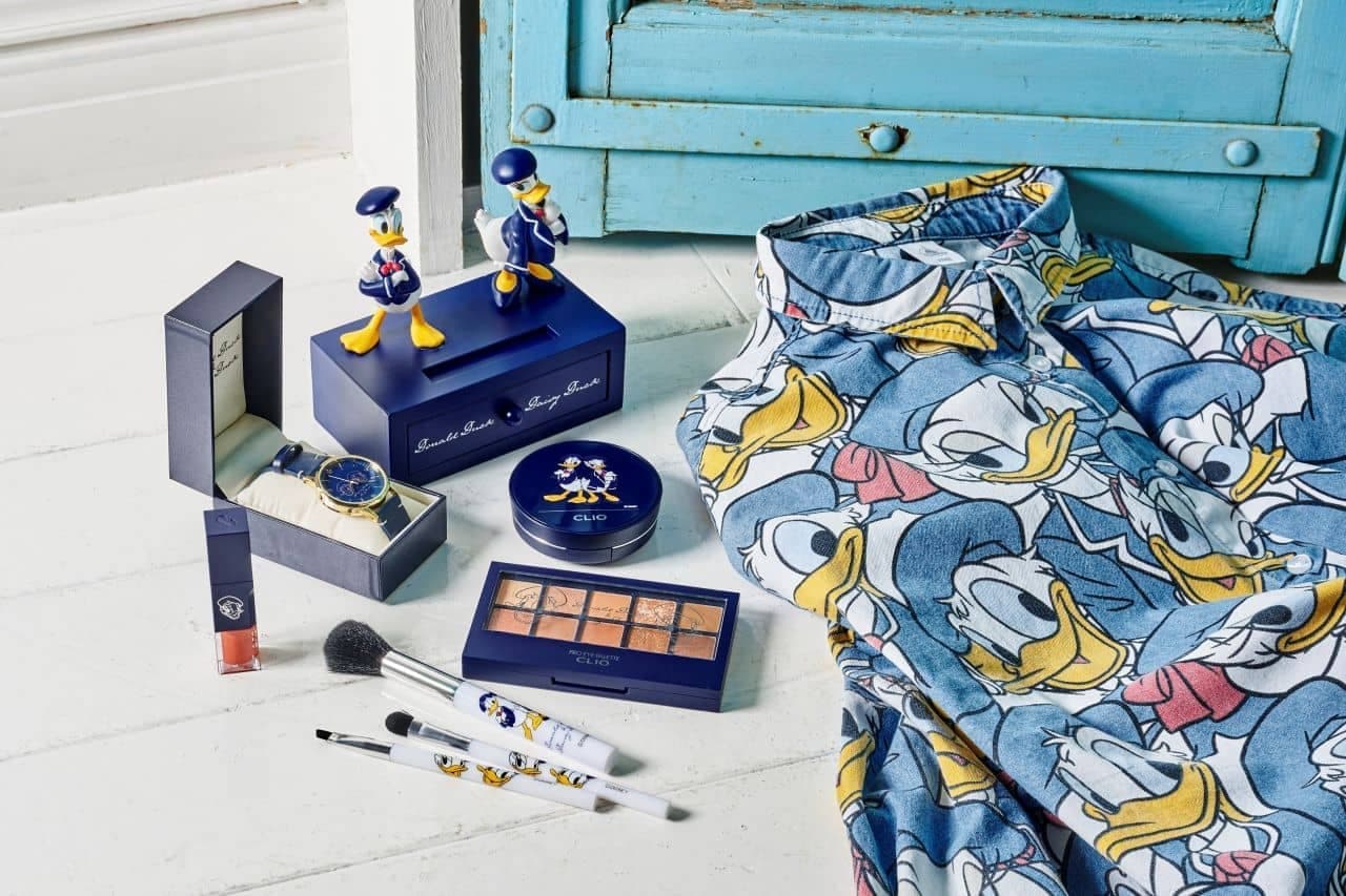Disney Store "Donald Duck & Daisy Duck" motif items