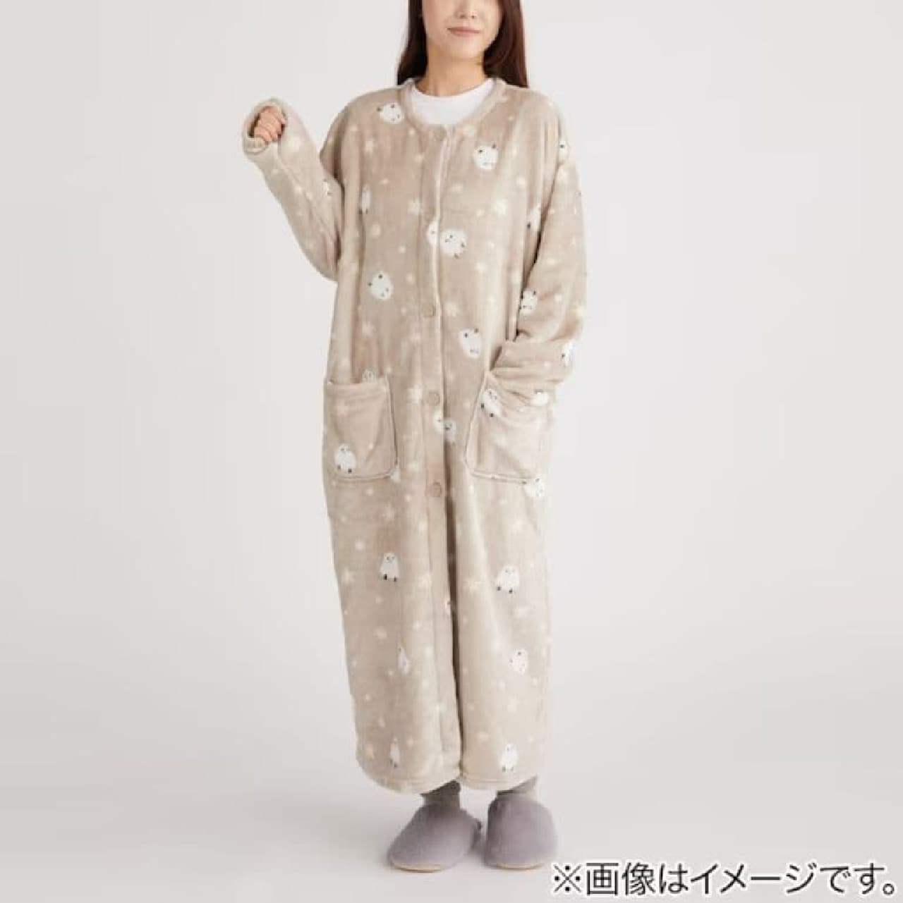 Nitori Decohome Wearable Blanket