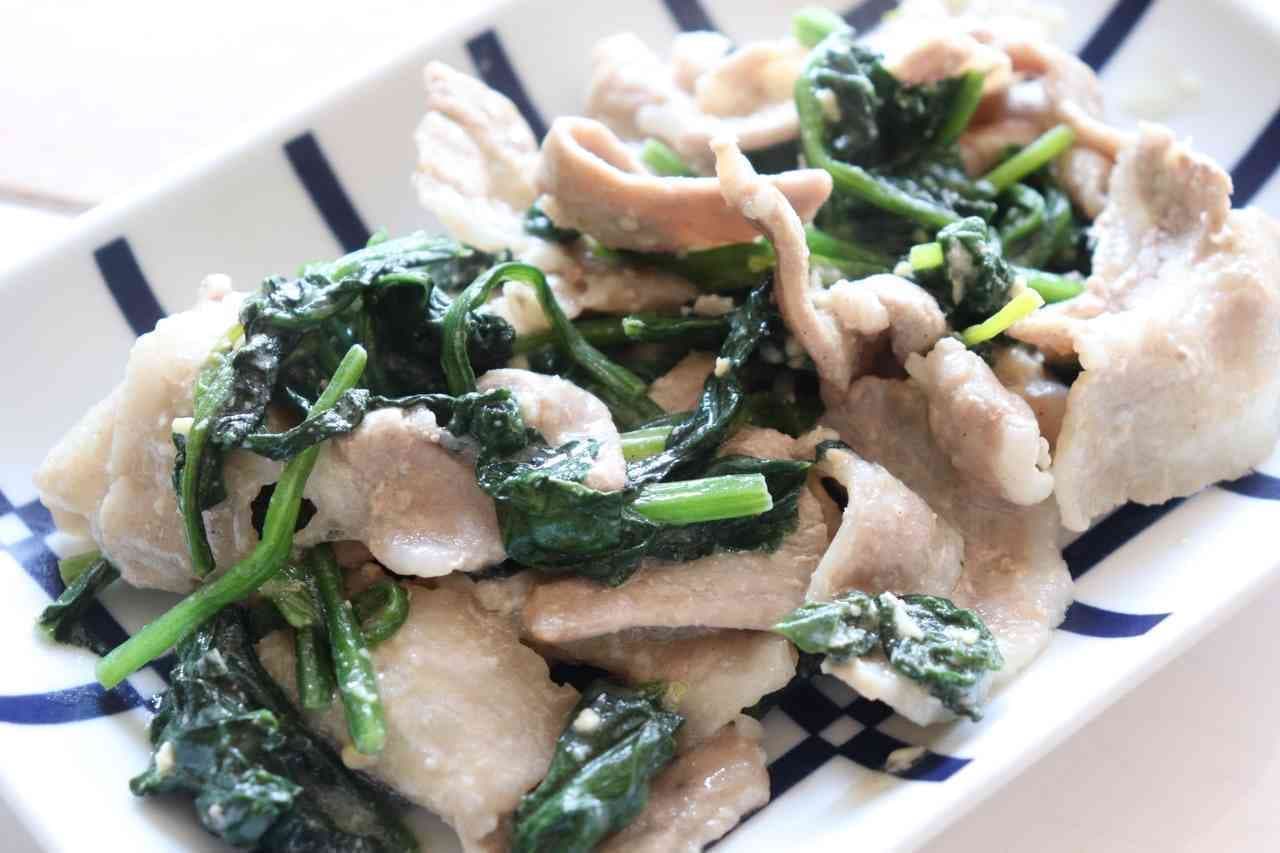 Recipe "Stir-fried Pork Belly with Spinach and Miso Mayo