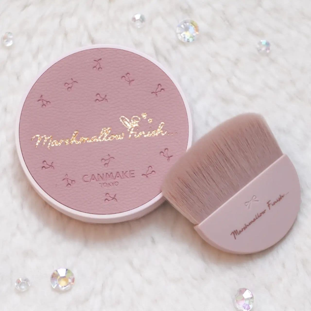 Canmake “Marshmallow Finish Powder” limited package