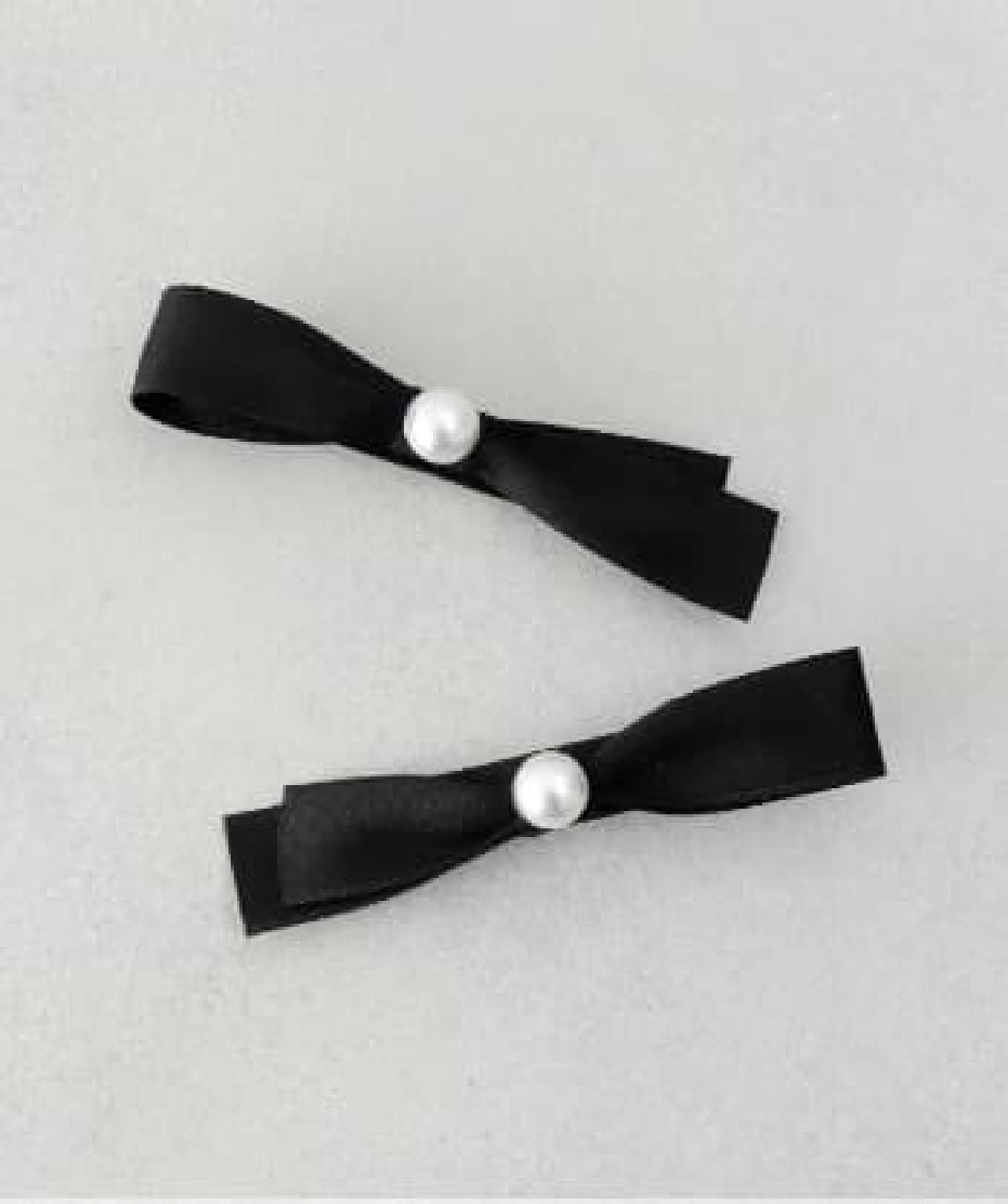 Set of 2 ribbon clips with pearls