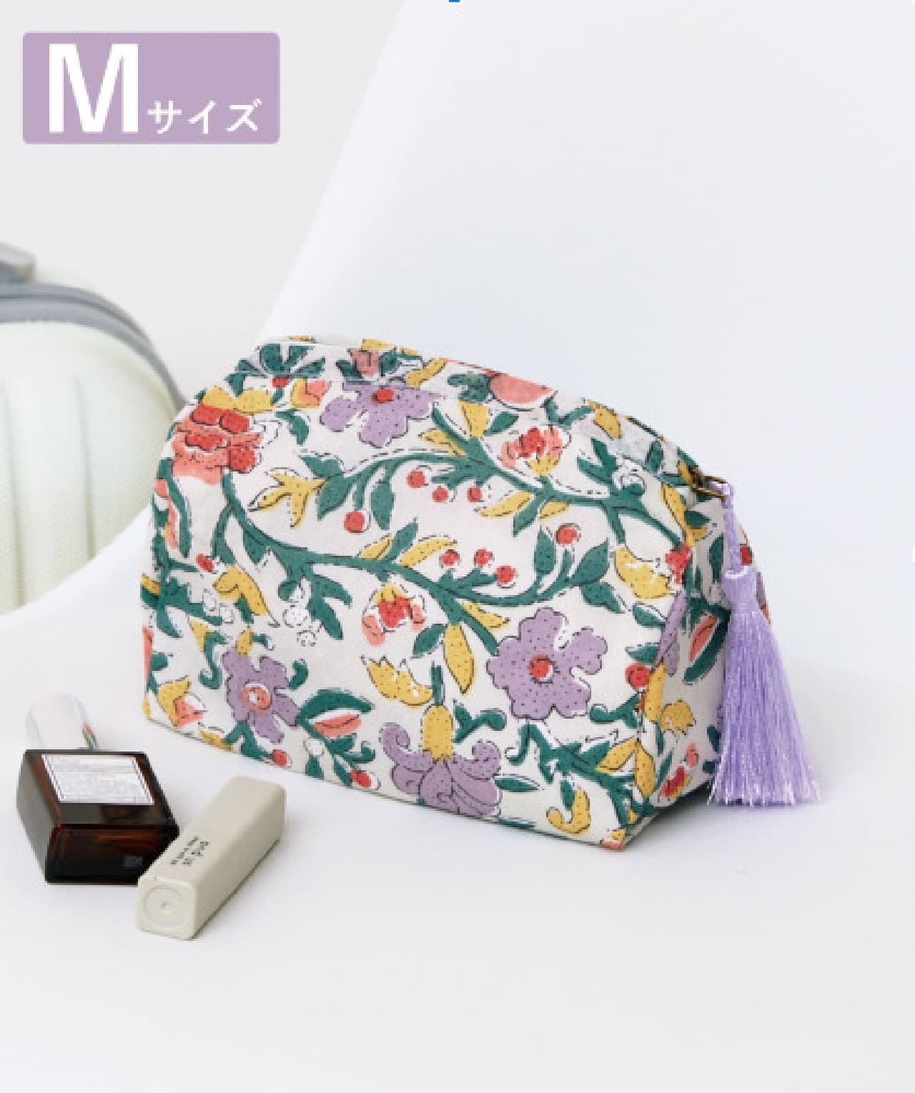Floral pattern pouch M size
