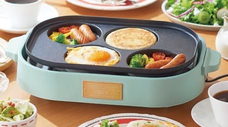 Optional plate for making hot cakes from the cute retro "Toffy Compact Hot Plate" --The new color "Antique Red" is also available