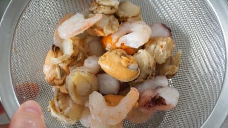 Are you using frozen seafood frozen? Defrosting method that suppresses odor and makes it pre-prepared