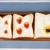 トーストアート・お花の目玉焼き・アルミホイルでパンアート -- 朝食を楽しくするアイデア3選