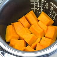 炊飯器で簡単！蒸しかぼちゃレシピ -- 塩で引きたつ甘み♪ かぼちゃサラダ・スープなどに