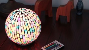 A fantastic space woven by stained glass and 16 colors of light--Interior light "Hikari"