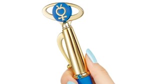 "Everyone, makeover!" Now accepting reservations for a pen set that makes you feel like a sailor warrior.