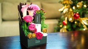 The best flower gift for the Holy Night--Christmas limited items from "San Jordi Flowers"