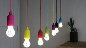 "SMILE LAMP", a hanging LED light that illuminates the darkness with a smile