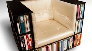 The living room is refreshing! -The library chair, a sofa with a bookshelf, combines a "storage place" and a "reading place" for books.