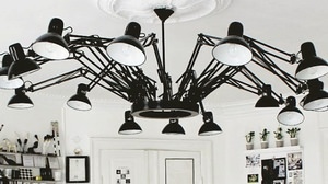 After collecting 16 desk lights, it became a chandelier!