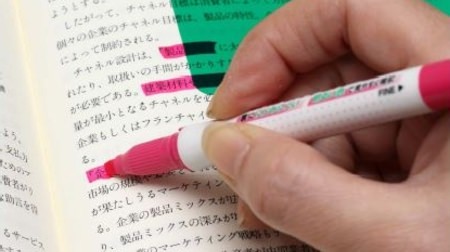 Overcome the "something" of the memorization pen! "Check Pen-Alpha" that allows you to make beautiful notes