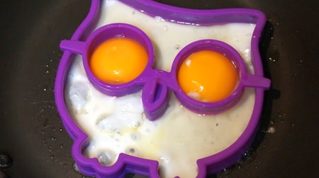 How about a fried egg art on a leisurely holiday morning?