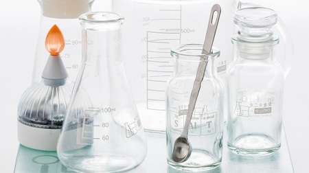 "Kitchen Science Kit" that delivers kitchen miscellaneous goods such as beakers and flasks, supervised by Tanita Shokudo