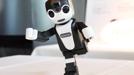 "RoBoHoN CAFE" where you can meet that "Robophone" opens in Aoyama--you'll want it when you go!