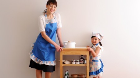 Parents and children cook during summer vacation ♪ Fashionable design "parent and child apron", even for dads who like cooking
