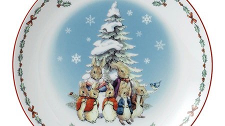 ウェッジウッドから「ピーターラビット」のクリスマスプレート、一族が大集合！