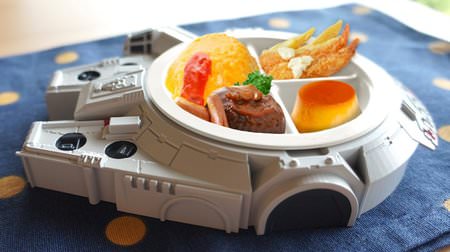 Deliver lunch at the fastest speed in the galaxy! That spaceship of "Star Wars" is on the lunch plate