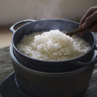 BIC CAMERA_English - -- Delicious Rice for the Best Meal -- “BALMUDA The  Gohan”!! BALMUDA which has been popular for their toaster is releasing a  steam rice cooker! Their rice cooker packs