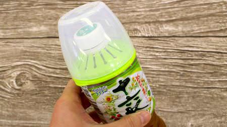 Easy for children to drink! A cup that makes a PET bottle look like a water bottle [Hundred yen store]